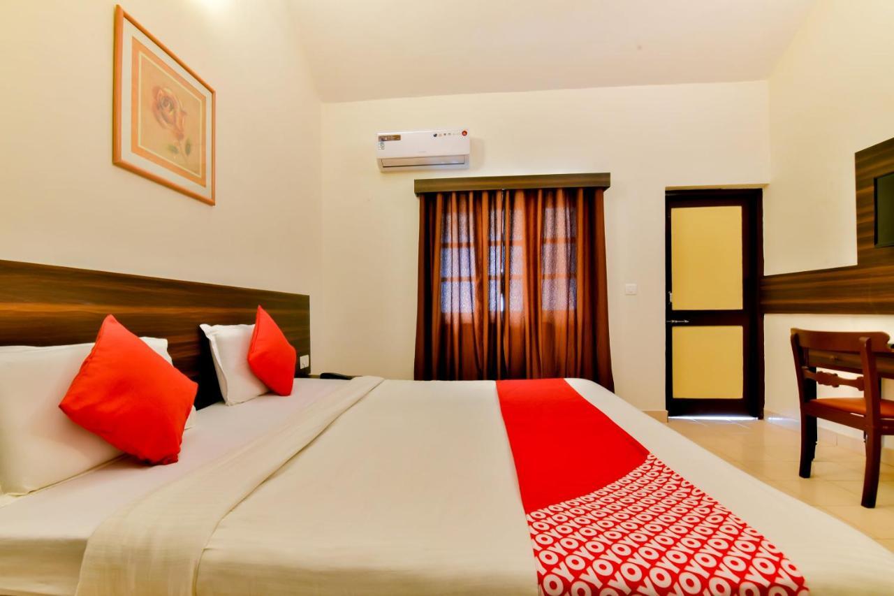Senhor Angelo Resort Goa Калангут Экстерьер фото